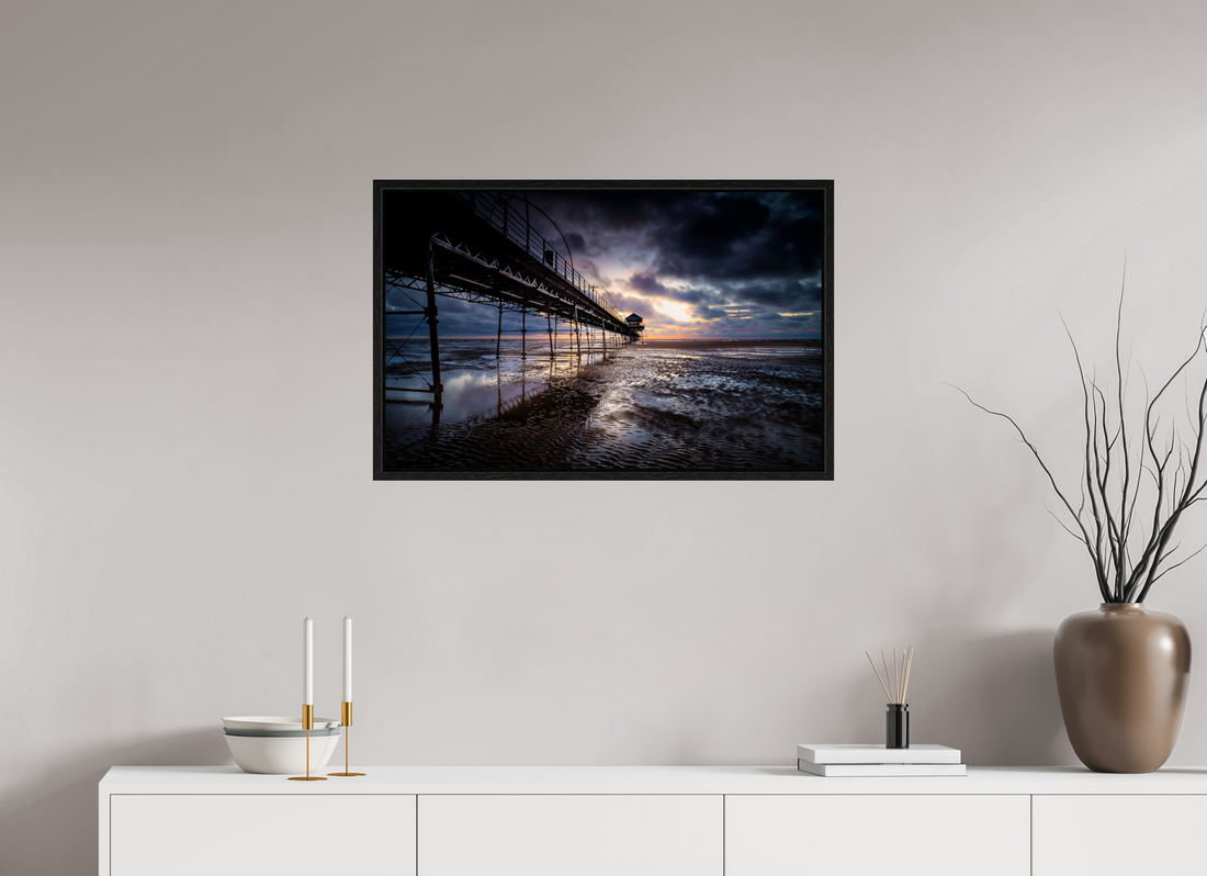 79 x 50 cm, Floater Frame Pier into the Storm